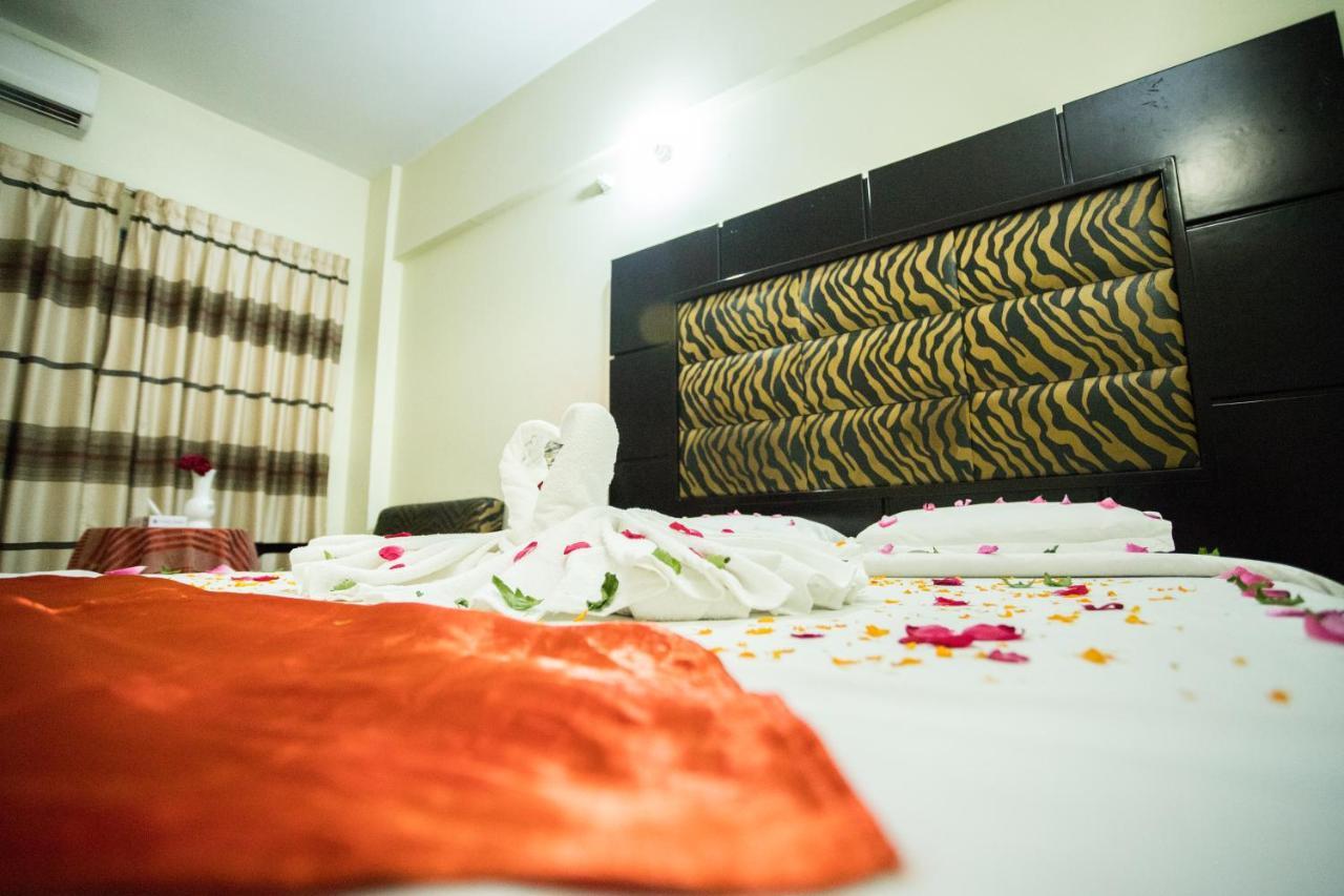 Hotel Mishuk Cox's Bazar Eksteriør billede