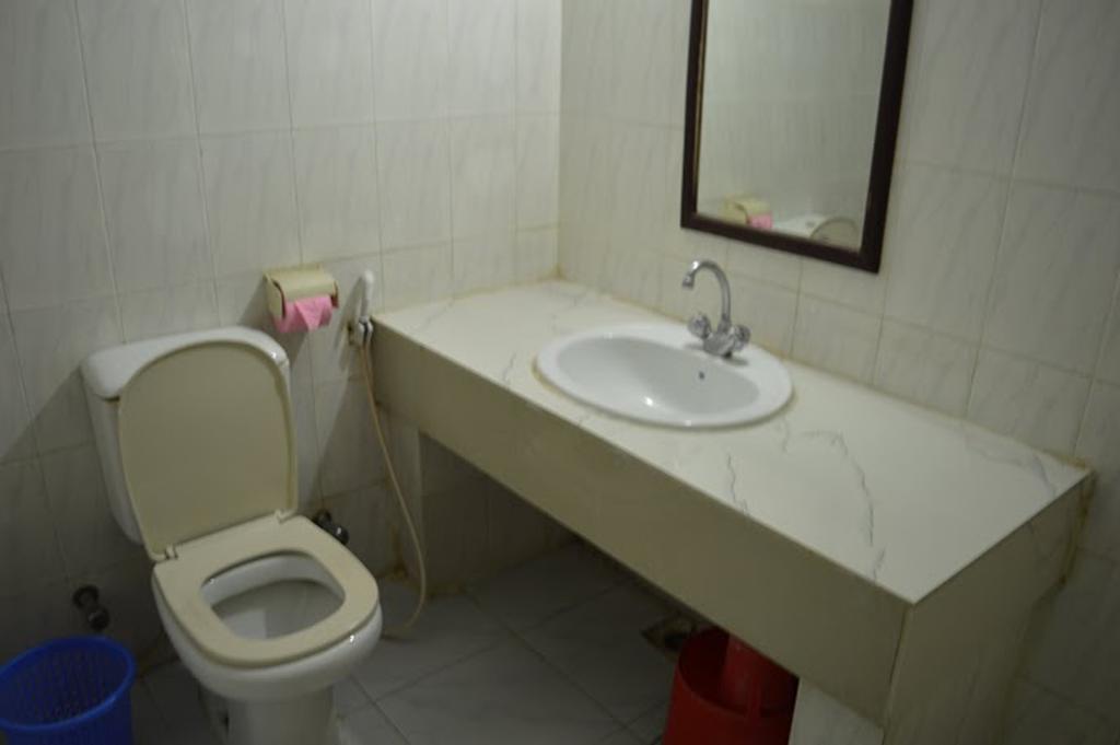 Hotel Mishuk Cox's Bazar Eksteriør billede