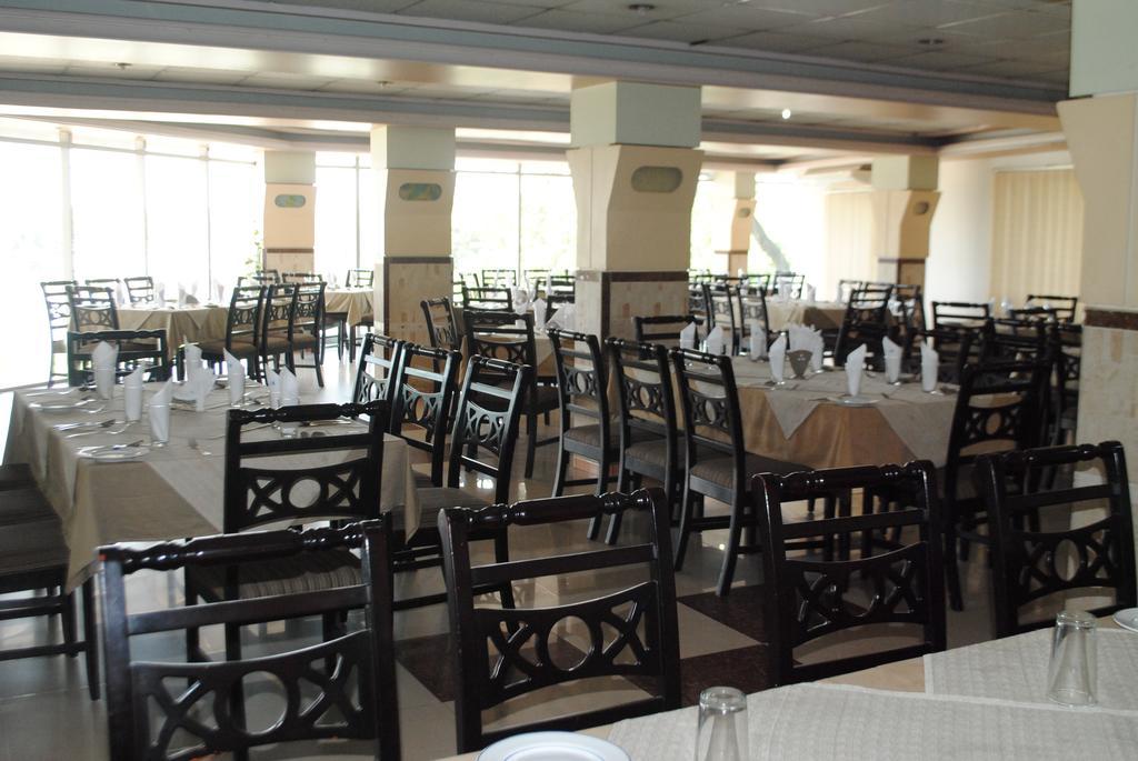 Hotel Mishuk Cox's Bazar Eksteriør billede