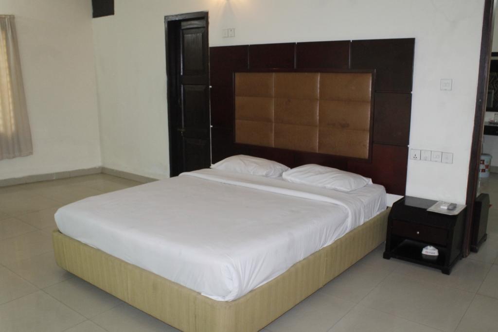 Hotel Mishuk Cox's Bazar Eksteriør billede